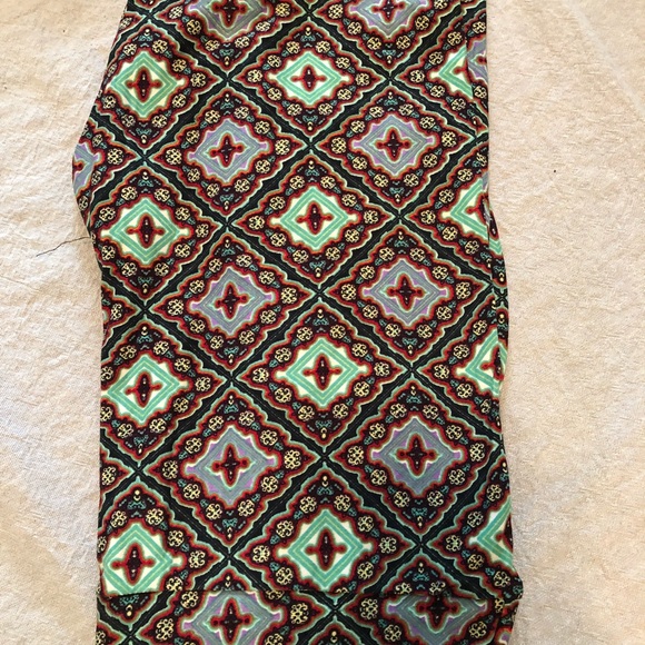 Lularoe Leggings os - Picture 3 of 3